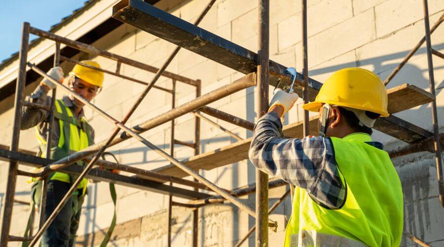 Professional residential roofers in Dresden, OH